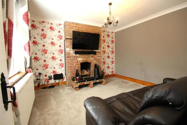 Cosy Sitting room with open fire