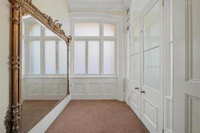 Flat 5, 8 Lindfield Gardens NW3 6PU-No Watermark-6