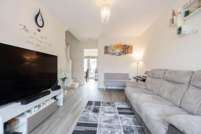 Meadowsweet Road, Leckhampton, Cheltenham, GL53 photo 3