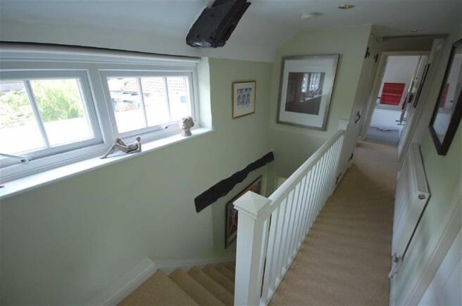 FIRST FLOOR LANDING