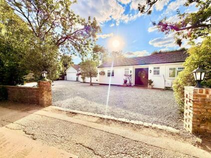 Wrights Lane, Wyatts Green, Brentwood, CM15