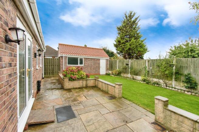 2 bed Detached Bungalow for sale Image 11