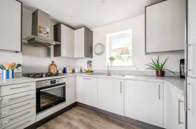 1335403-16-6894ae...