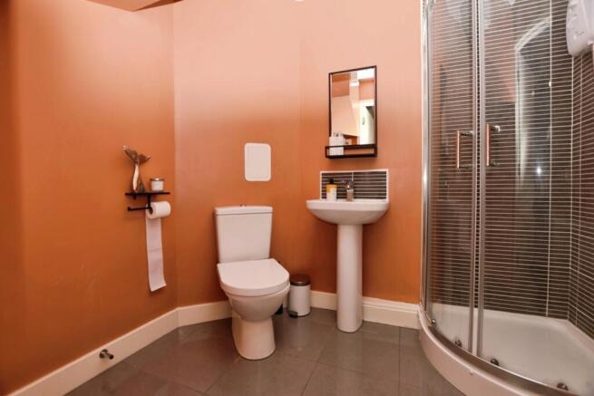 2 bed End of Terrace for sale Image 5