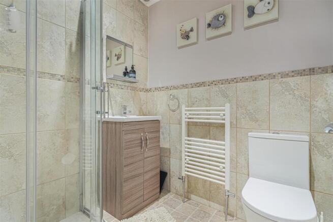 2 bed Terraced for sale Image 9