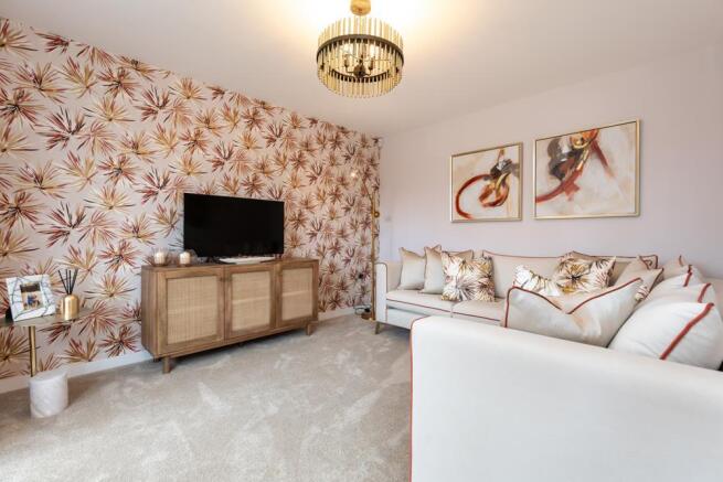 4 bed Detached for sale Image 8