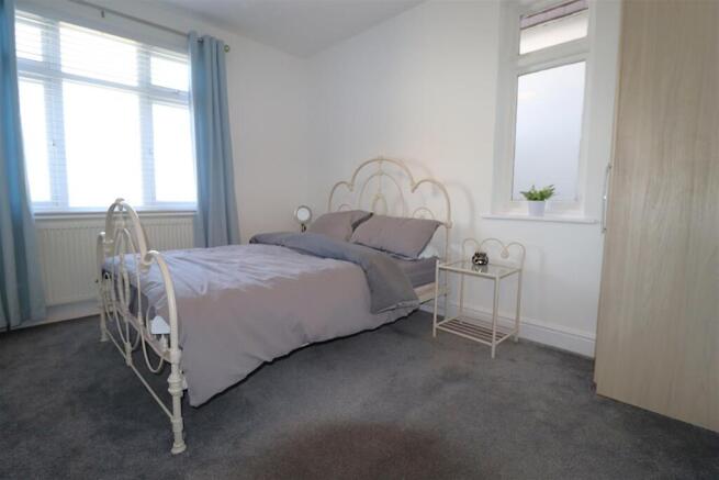 Bedroom 6/Office