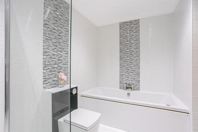 BATHROOM ALT