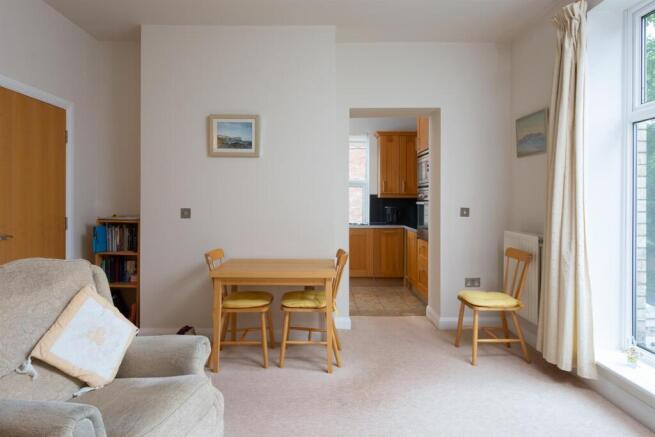 1 bed Apartment for sale Image 5