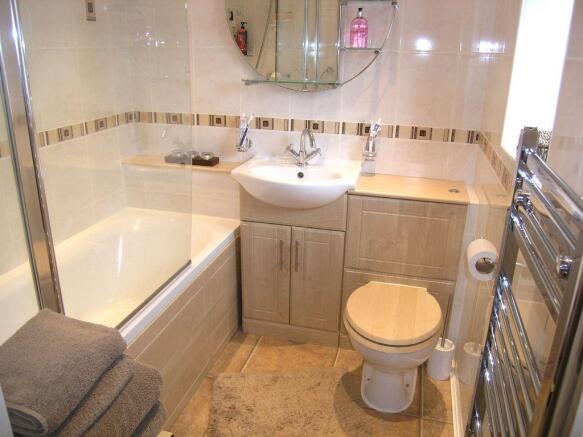 Photo 8