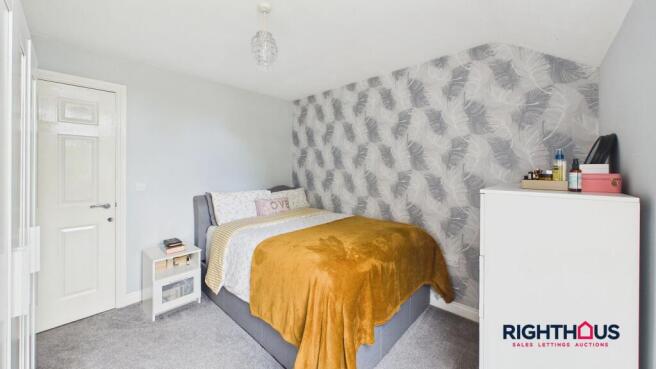 2 bed Flat for sale Image 8