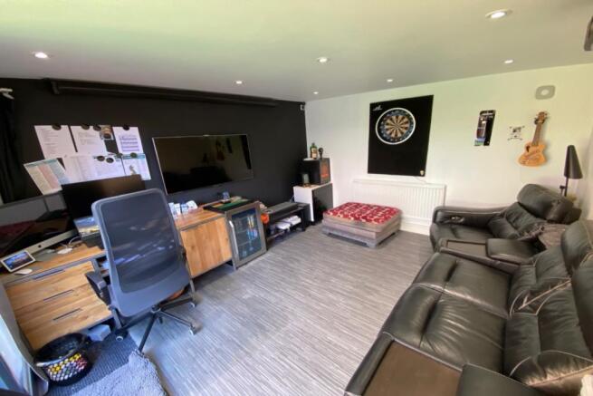 Cinema Room/Office