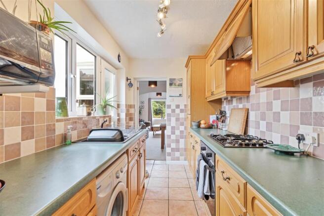 Kitchen to entry.jpg