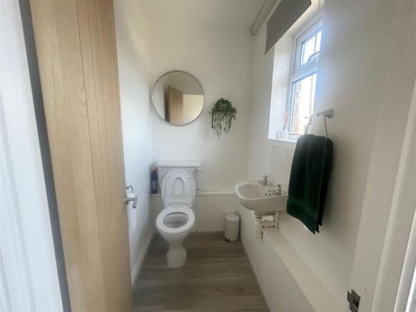 CLOAKROOM