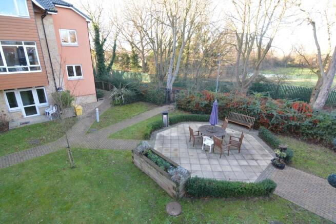 Communal gardens