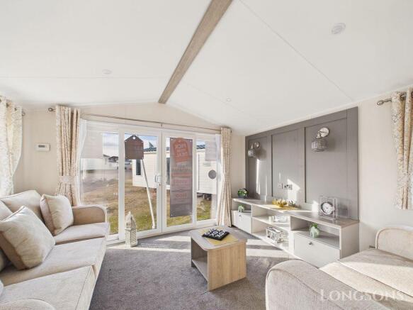 Cam02173g0 Pr0352 Still019