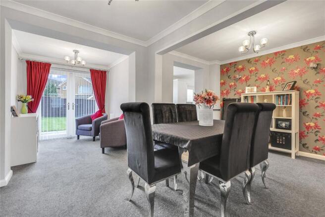 3 bed Semi-Detached for sale Image 10