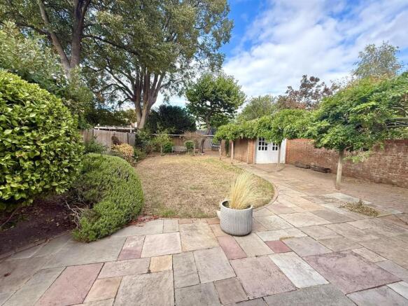 garden.jpg