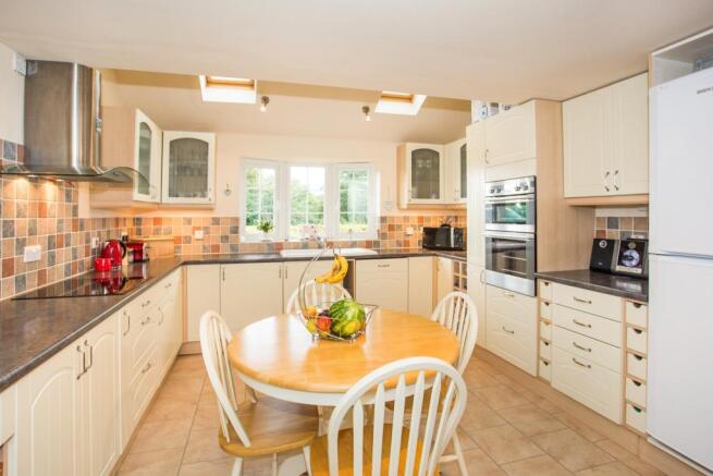 Kitchen/breakfast ro