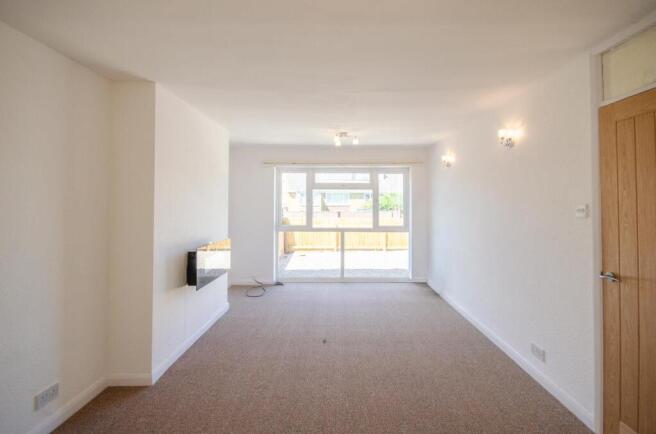 2 bed Semi-Detached Bungalow for sale Image 8
