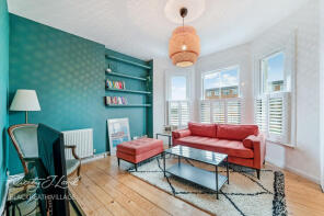 Flat 3, 86, Burnt Ash Hill, London SE12 0HT