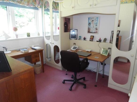 Photo 12