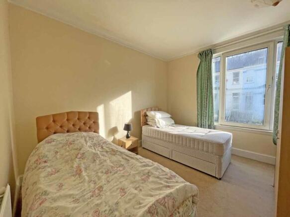 Blandford Road 17 - Bed 1.jpg