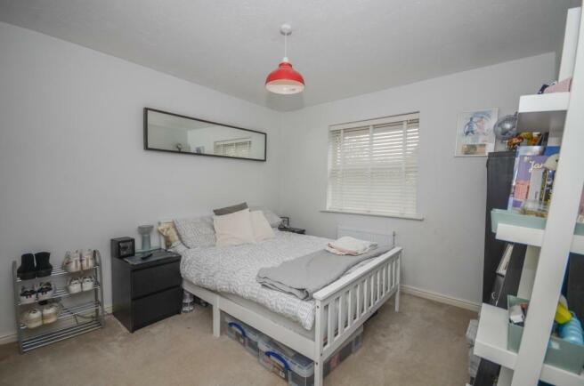 Bedroom 2.jpg