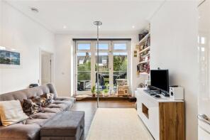 26b, Dyne Road, London NW6 7XE