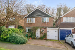 6, Bentley Way, Woodford Green IG8 0SE
