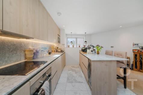 Holmes Road, Kentish Town, NW5