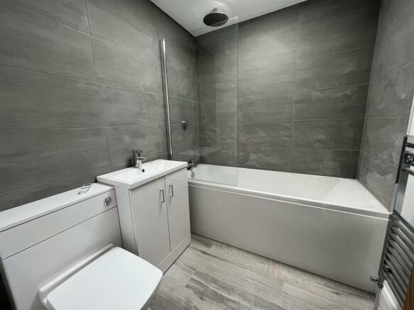 HOUSE BATHROOM