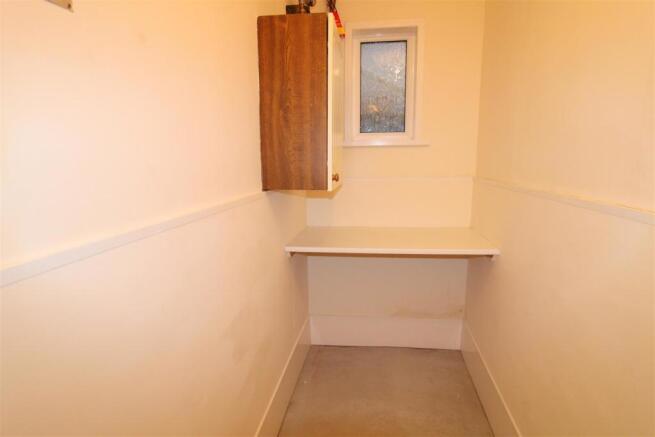 Walk-in Pantry