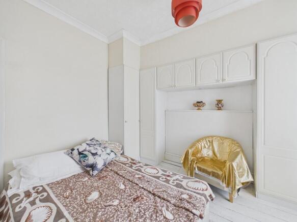 2 bed Terraced for sale Image 9
