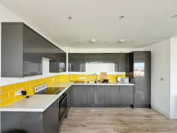 e4c279c7-kitchen.jpeg