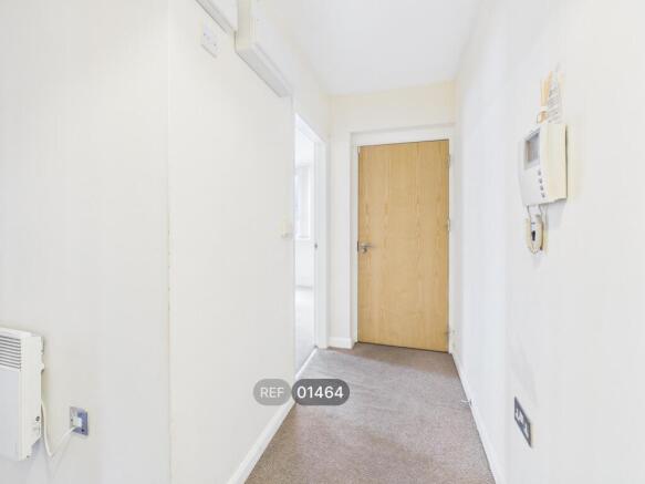 2 bed Apartment to rent Image 7