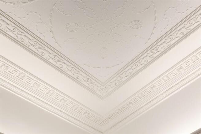 Intricate Cornicing