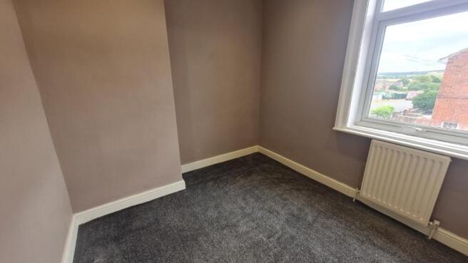 2 bed Terraced to rent Image 11