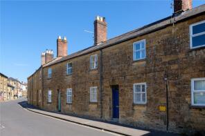 7, South Street, Sherborne DT9 3LT