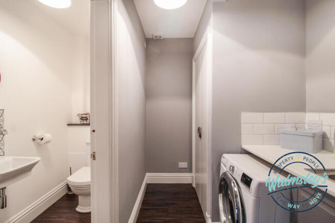 Downstairs utility room & cloakroom