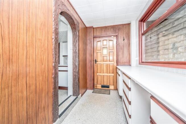 3 bed Semi-Detached for sale Image 4