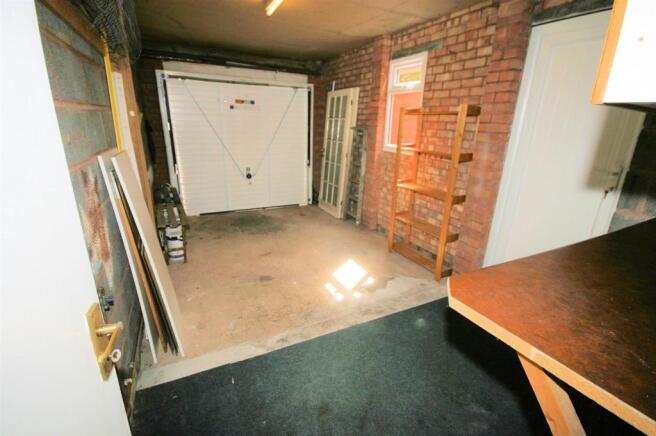 Single Garage