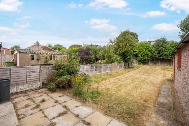 3 bed Semi-Detached for sale Image 10