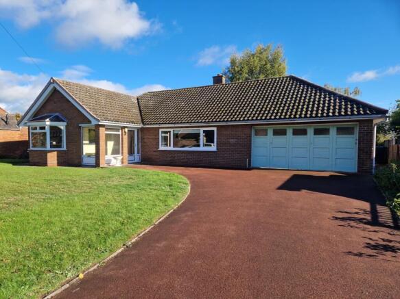 Uttoxeter Road, Hill Ridware. WS15 3RQ