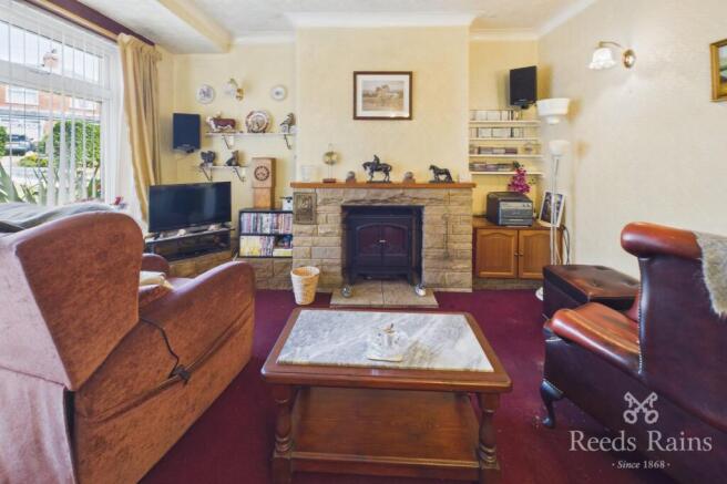 2 bed Semi-Detached for sale Image 5