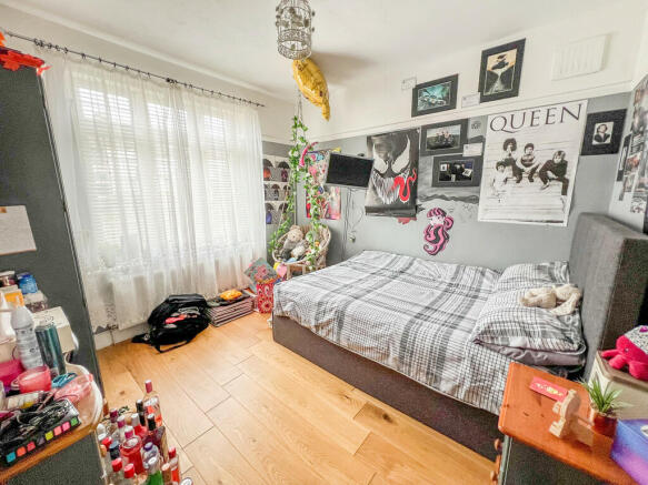 bed 1