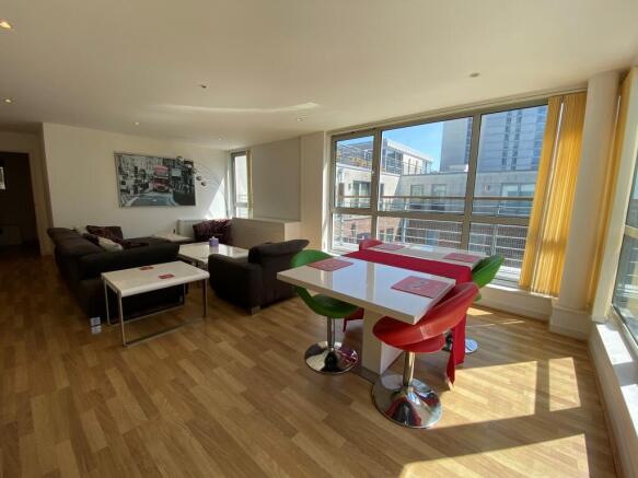 2 living area