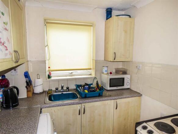 Kitchen.JPG