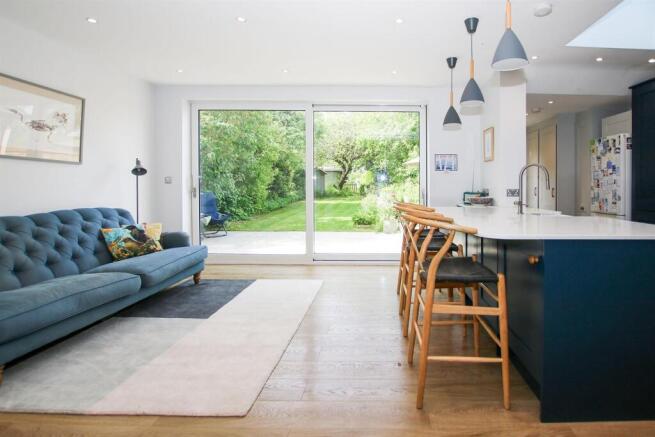 Kitchen 4.jpg