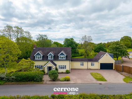 Brook Road, Fairfield, Bromsgrove, B61 9JZ